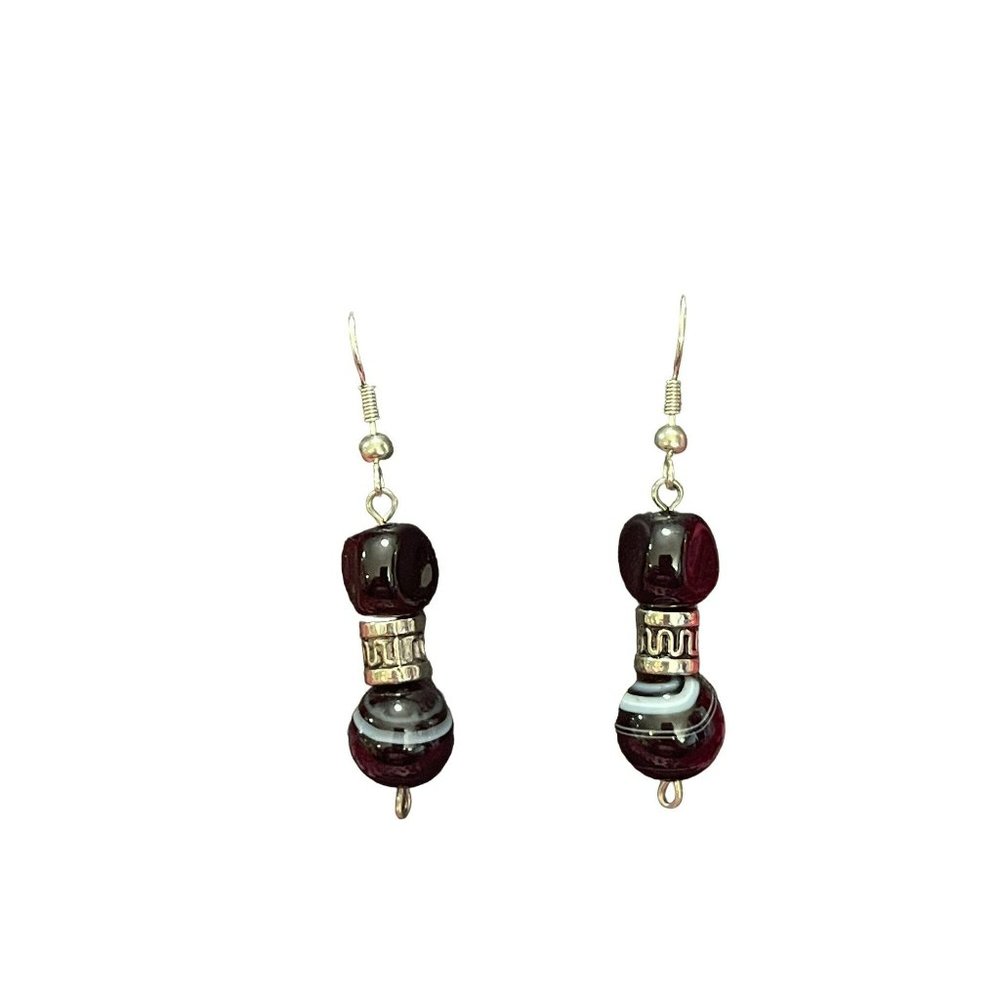 VTG 80's Handmade Silver Hooked Dangling Black White Swirl Glass Beaded Earrings